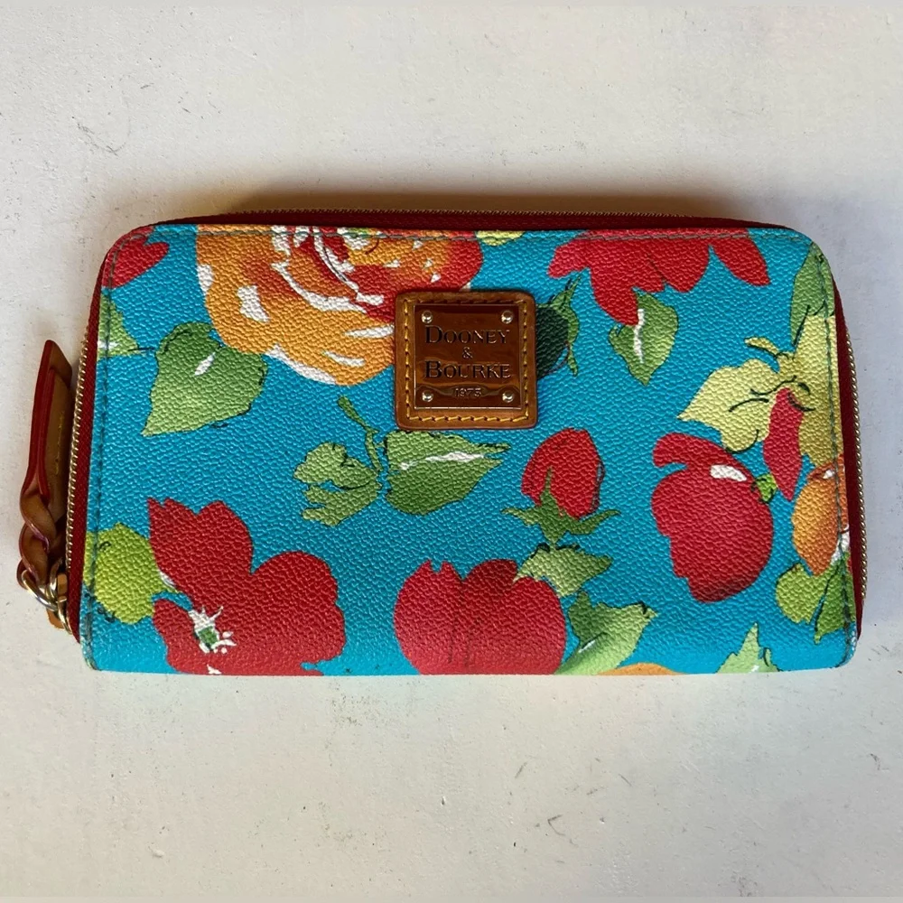 Dooney & bourke rose garden wallet